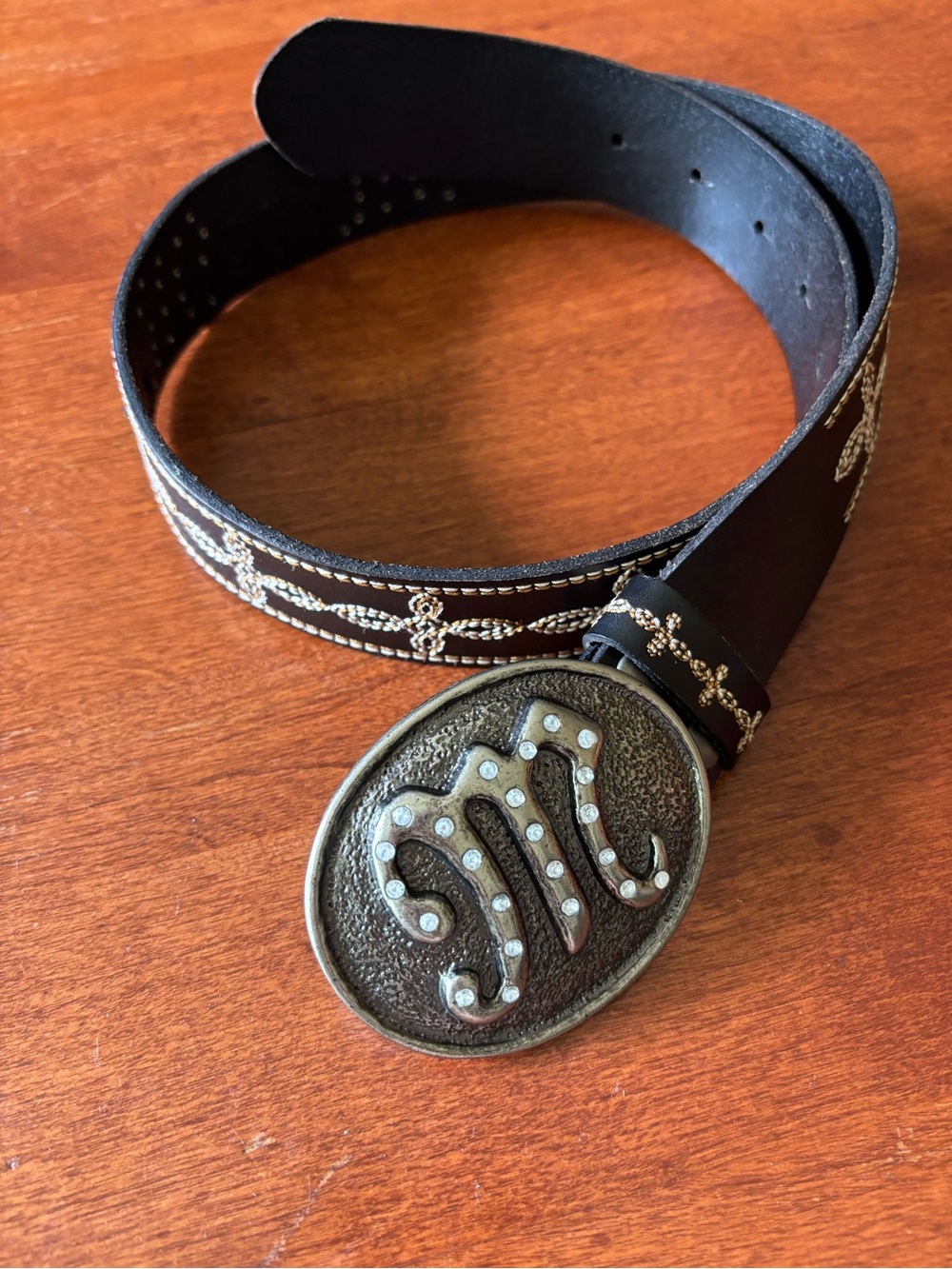 RARE Miss Me Vintage Y2K Western Leather Belt w Rhinestone Encrusted Buckle